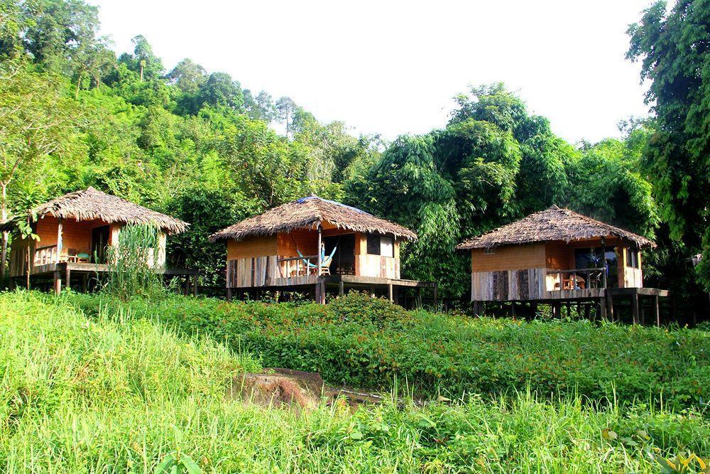 فندق رين بو لودج تاتاي Tatai المظهر الخارجي الصورة